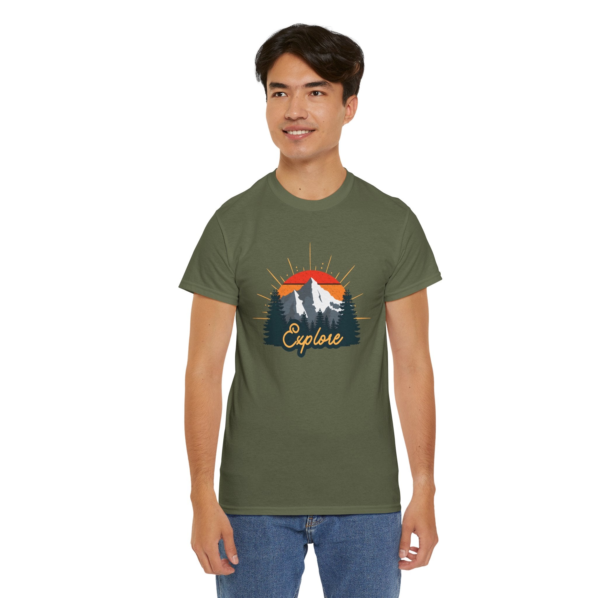 T-Shirt | Vintage Sunset 'Explore' Outdoor Adventure Shirt