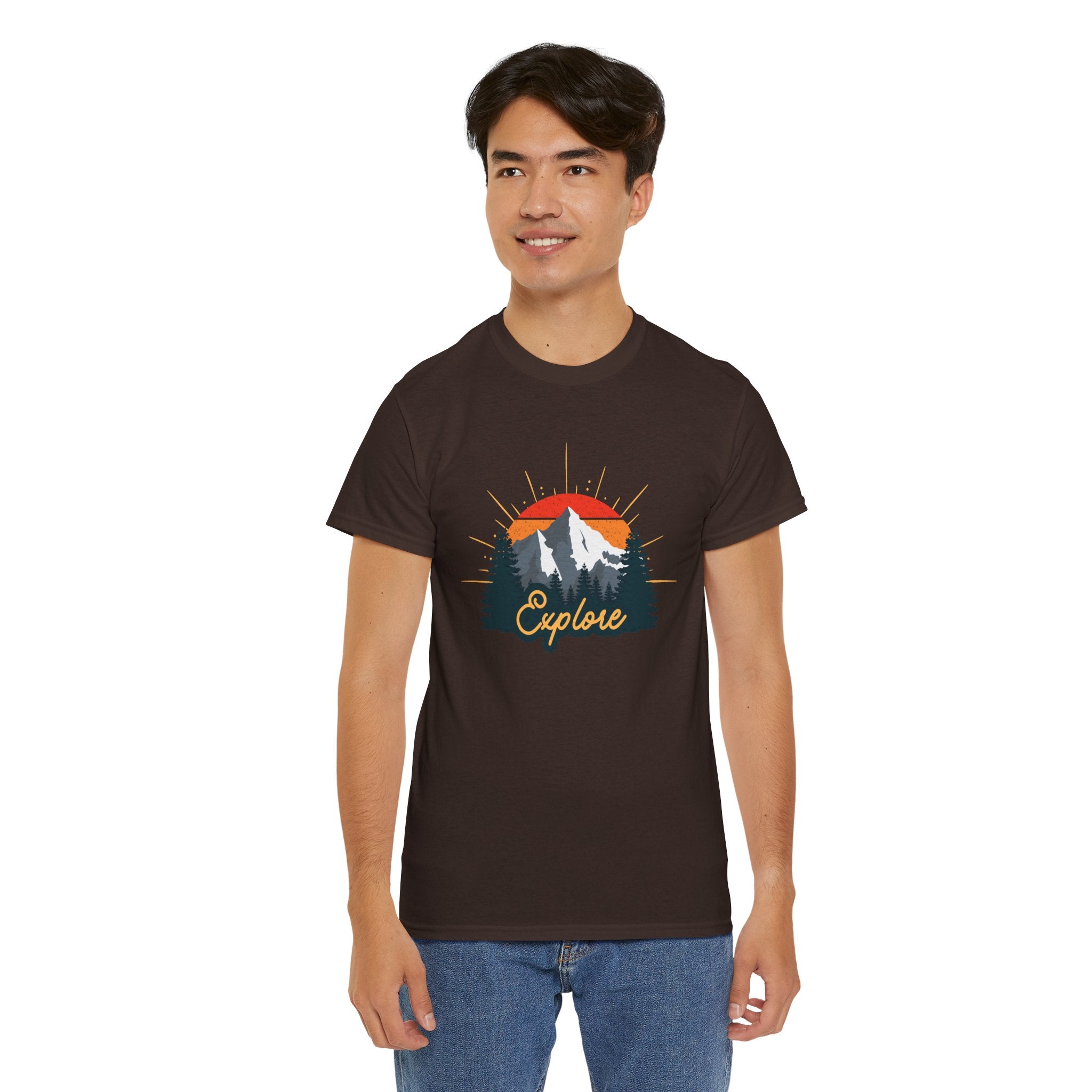 T-Shirt | Vintage Sunset 'Explore' Outdoor Adventure Shirt