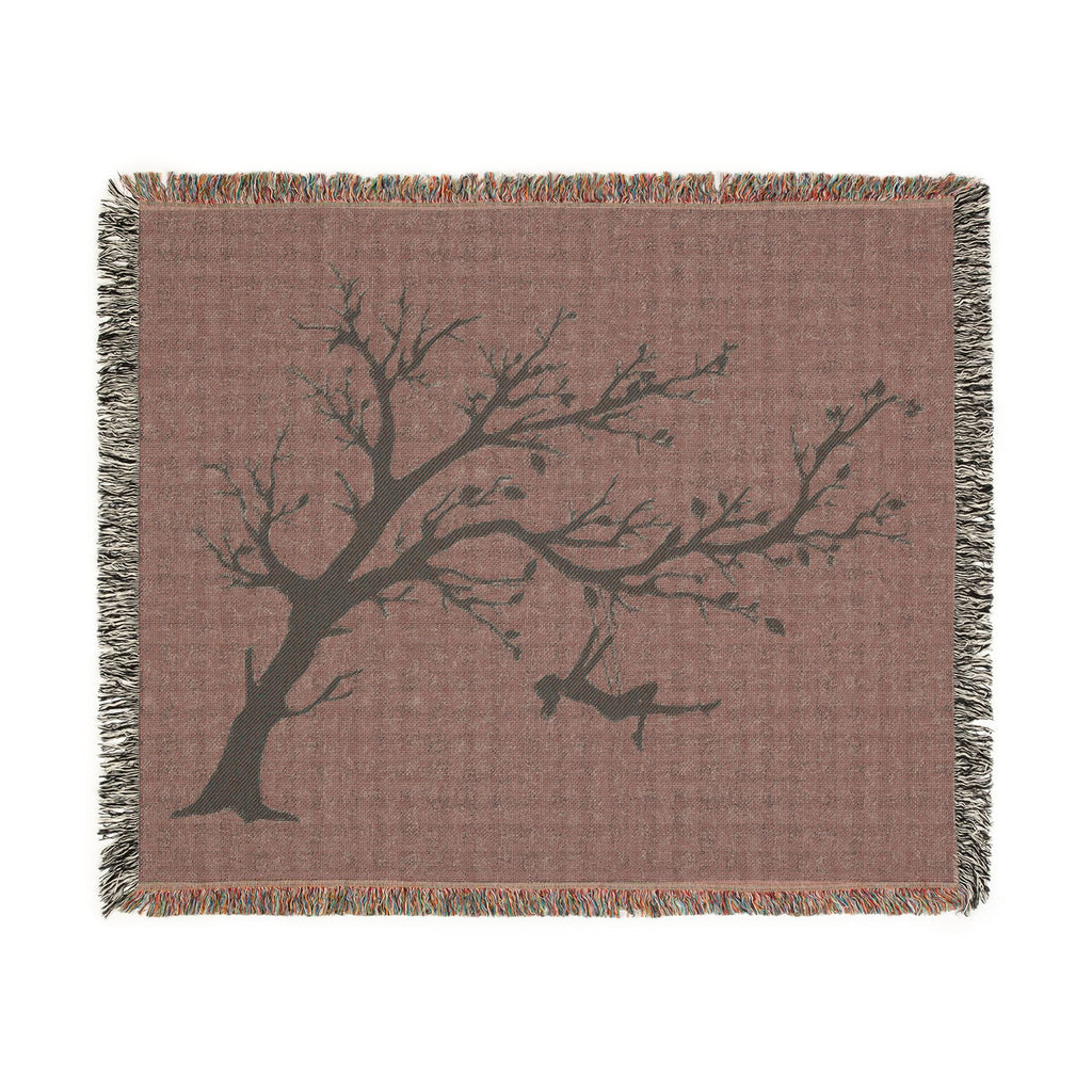 Minimalist Swinging Silhouette Throw