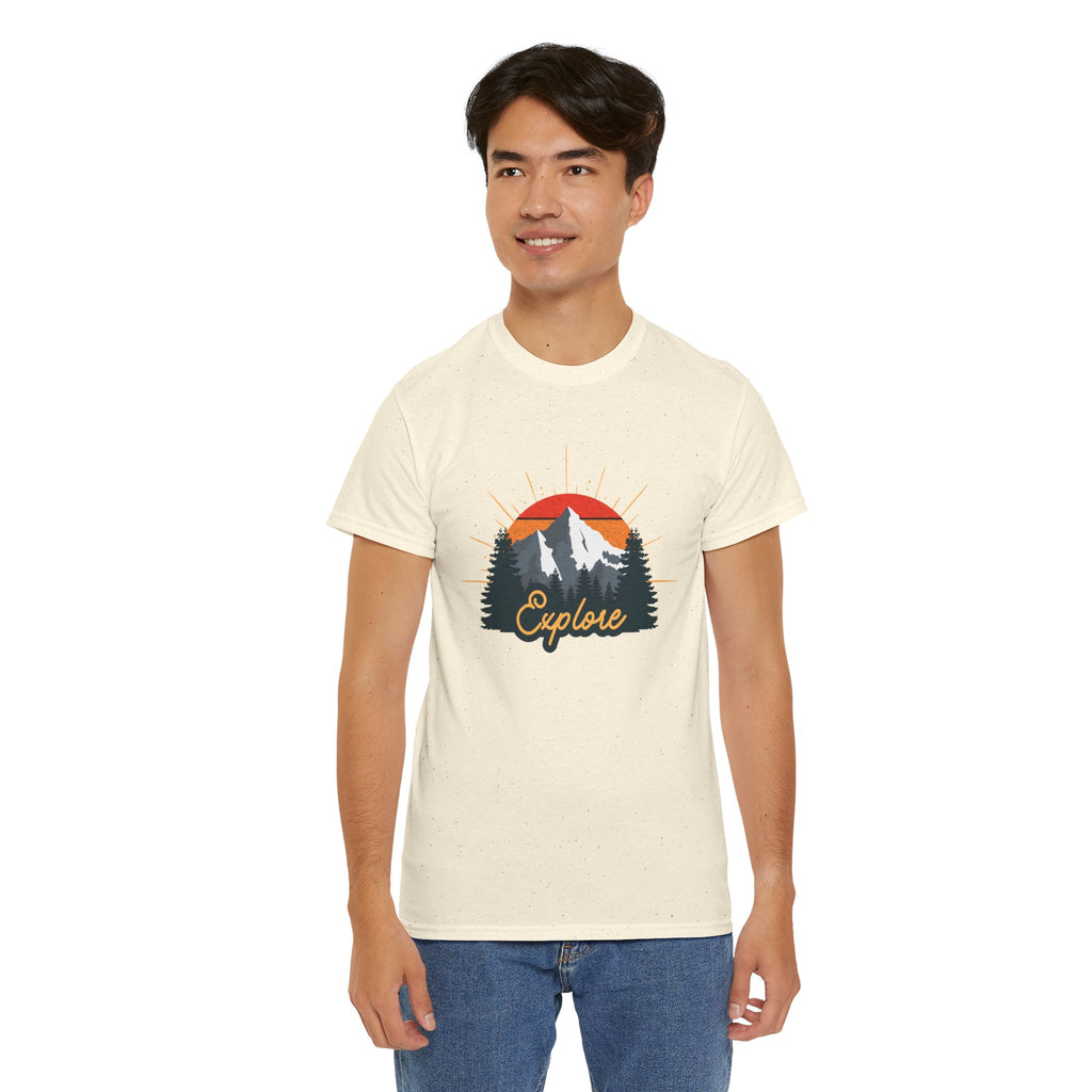 T-Shirt | Vintage Sunset 'Explore' Outdoor Adventure Shirt