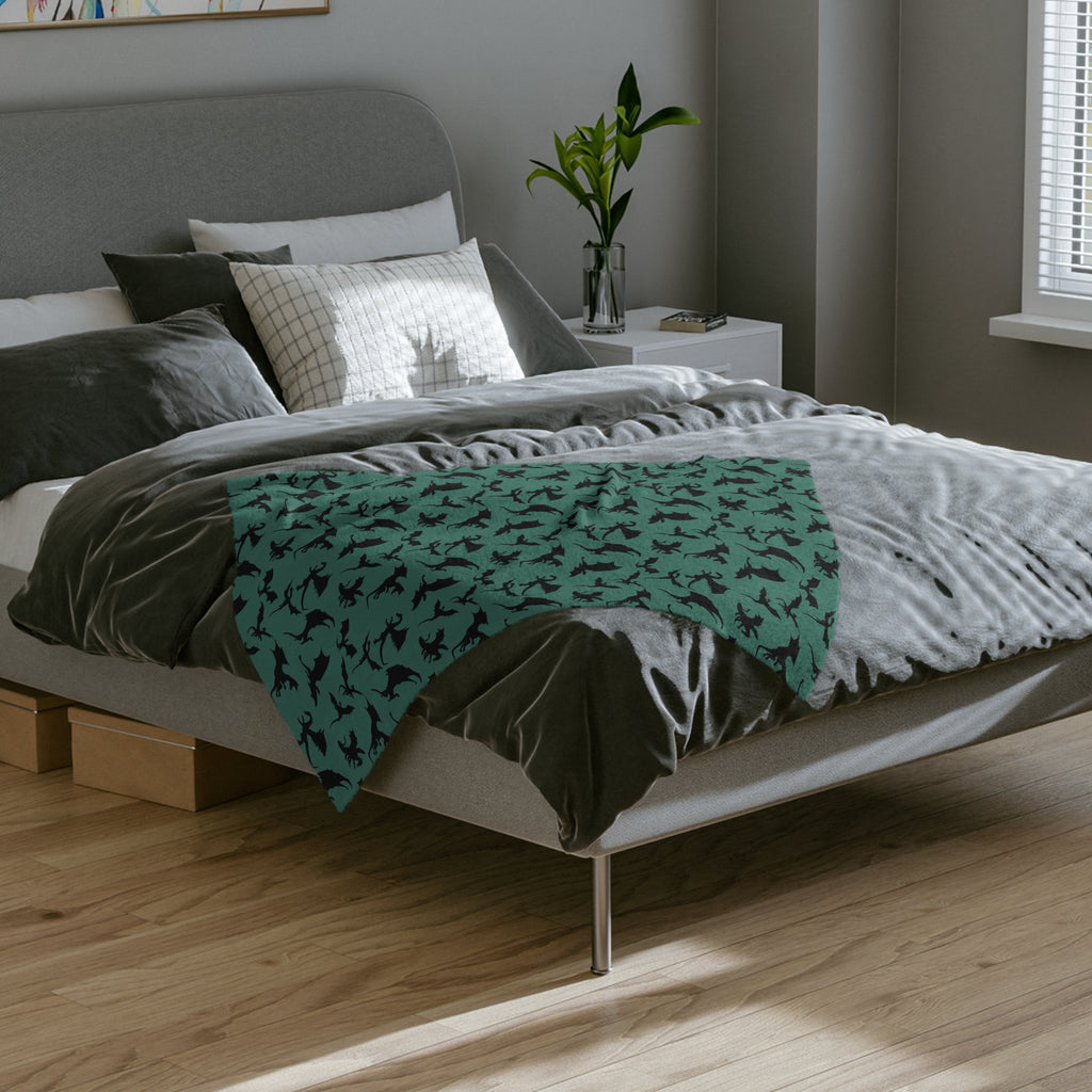 Deep Evergreen Dragons Velveteen Microfiber Throw