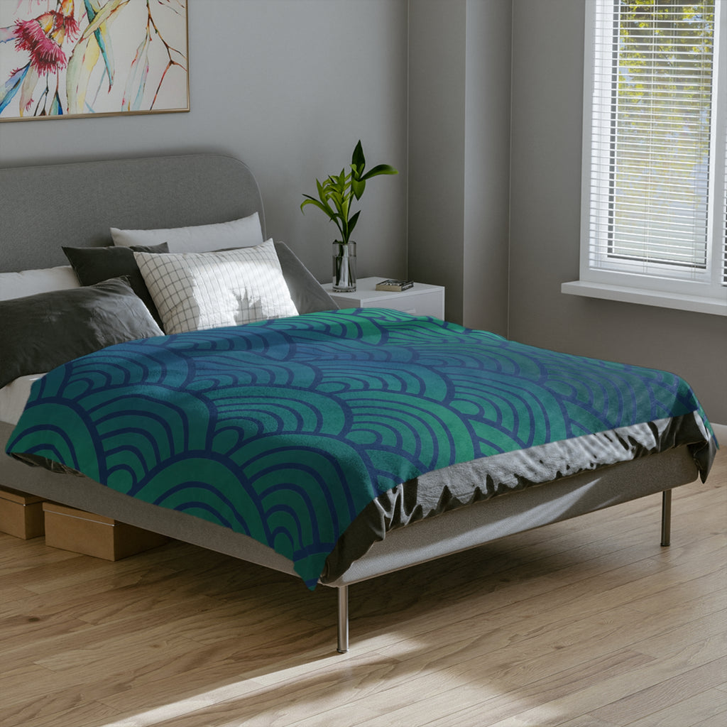 Green-to-Blue with Waves Microfiber Throw