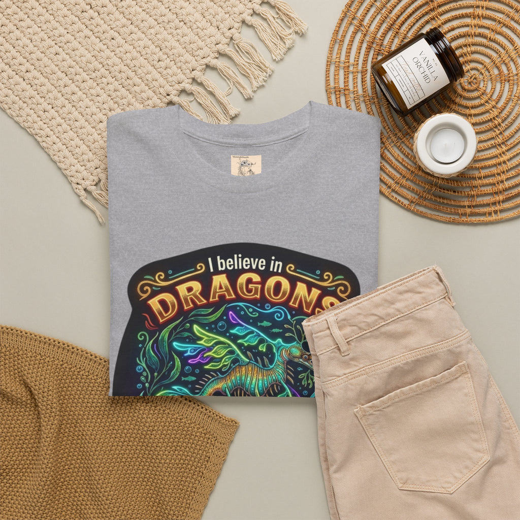 T-Shirt | 'I Believe in Dragons' Colorful Graphic Tee