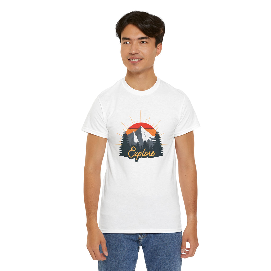 T-Shirt | Vintage Sunset 'Explore' Outdoor Adventure Shirt