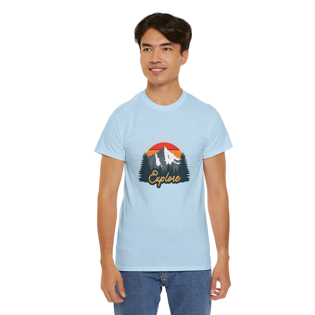 T-Shirt | Vintage Sunset 'Explore' Outdoor Adventure Shirt