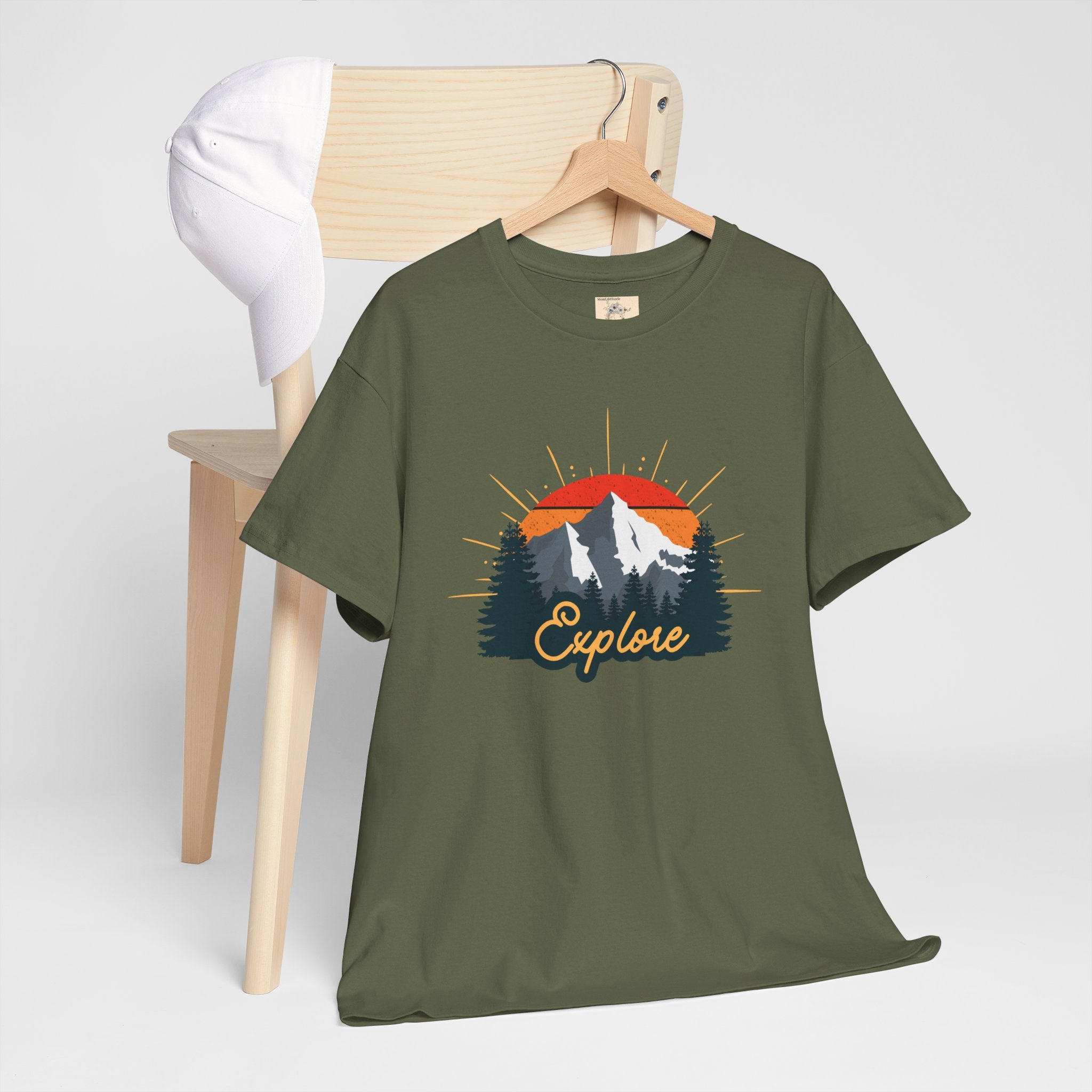 T-Shirt | Vintage Sunset 'Explore' Outdoor Adventure Shirt