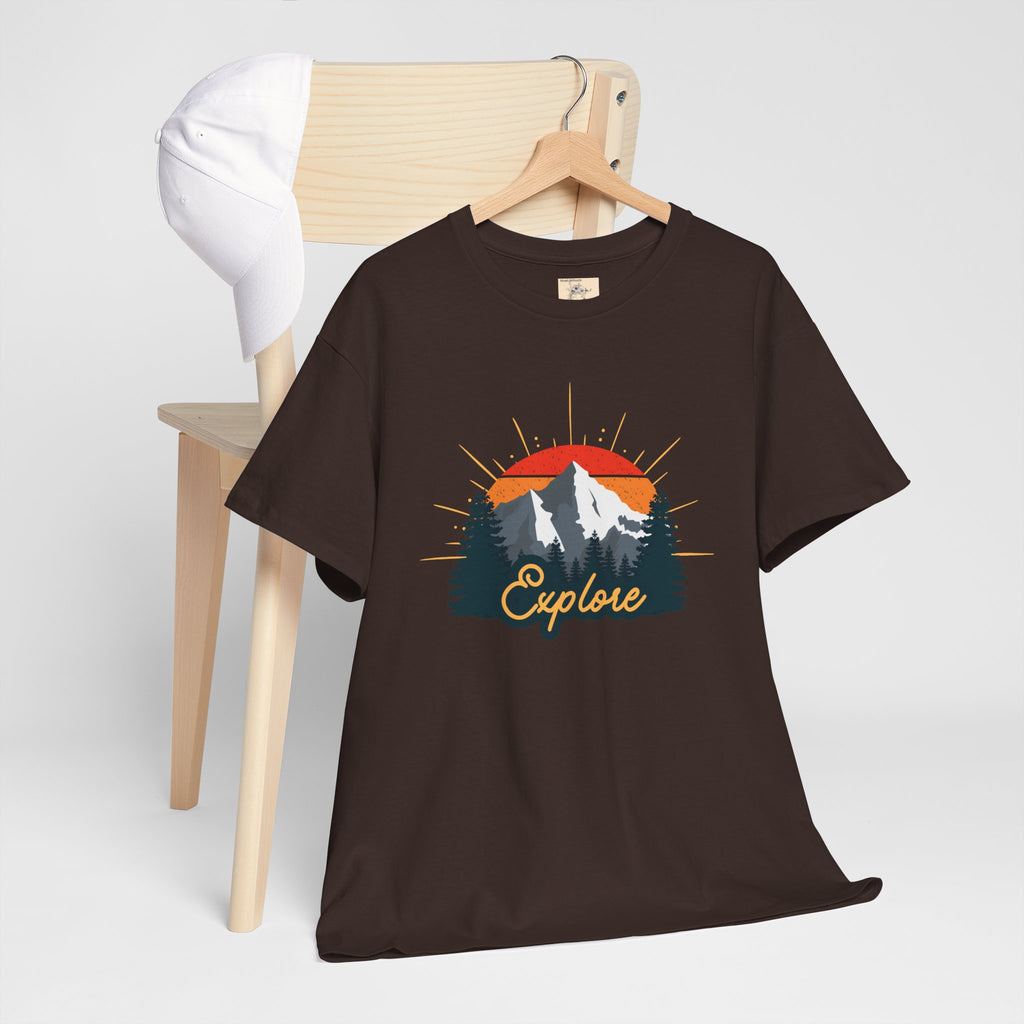 T-Shirt | Vintage Sunset 'Explore' Outdoor Adventure Shirt