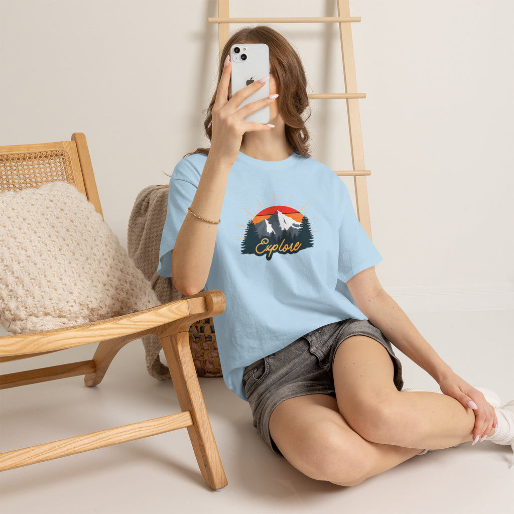 T-Shirt | Vintage Sunset 'Explore' Outdoor Adventure Shirt