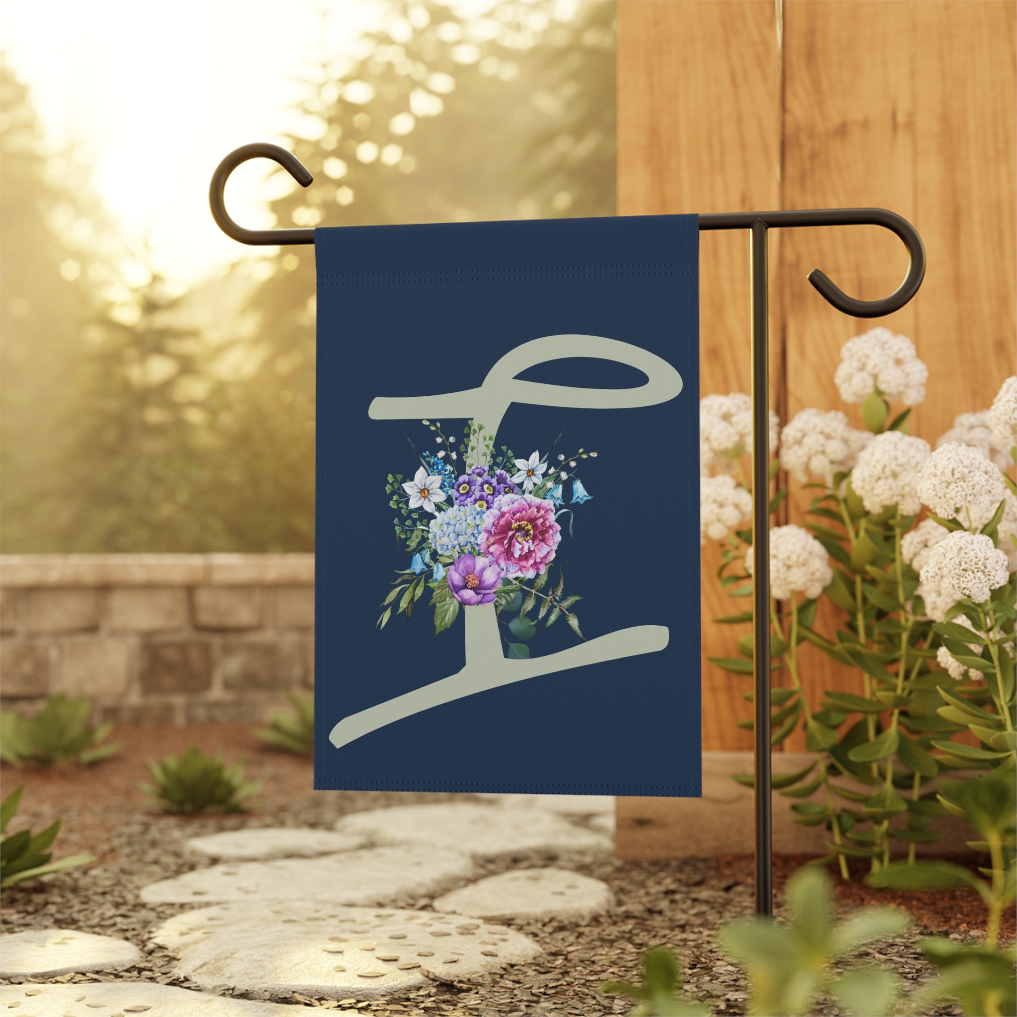 Home & Garden Banner | 'I' Monogram Delicate Bouquet Flag