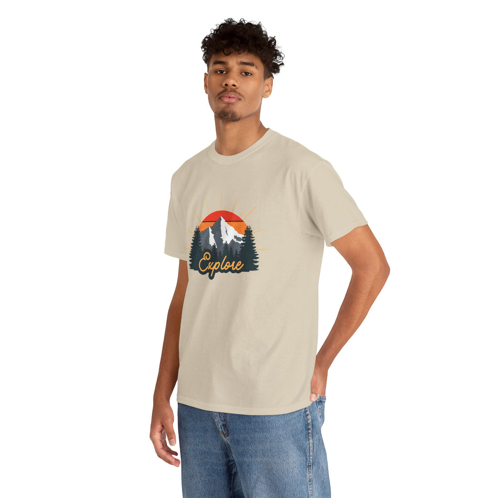 T-Shirt | Vintage Sunset 'Explore' Outdoor Adventure Shirt