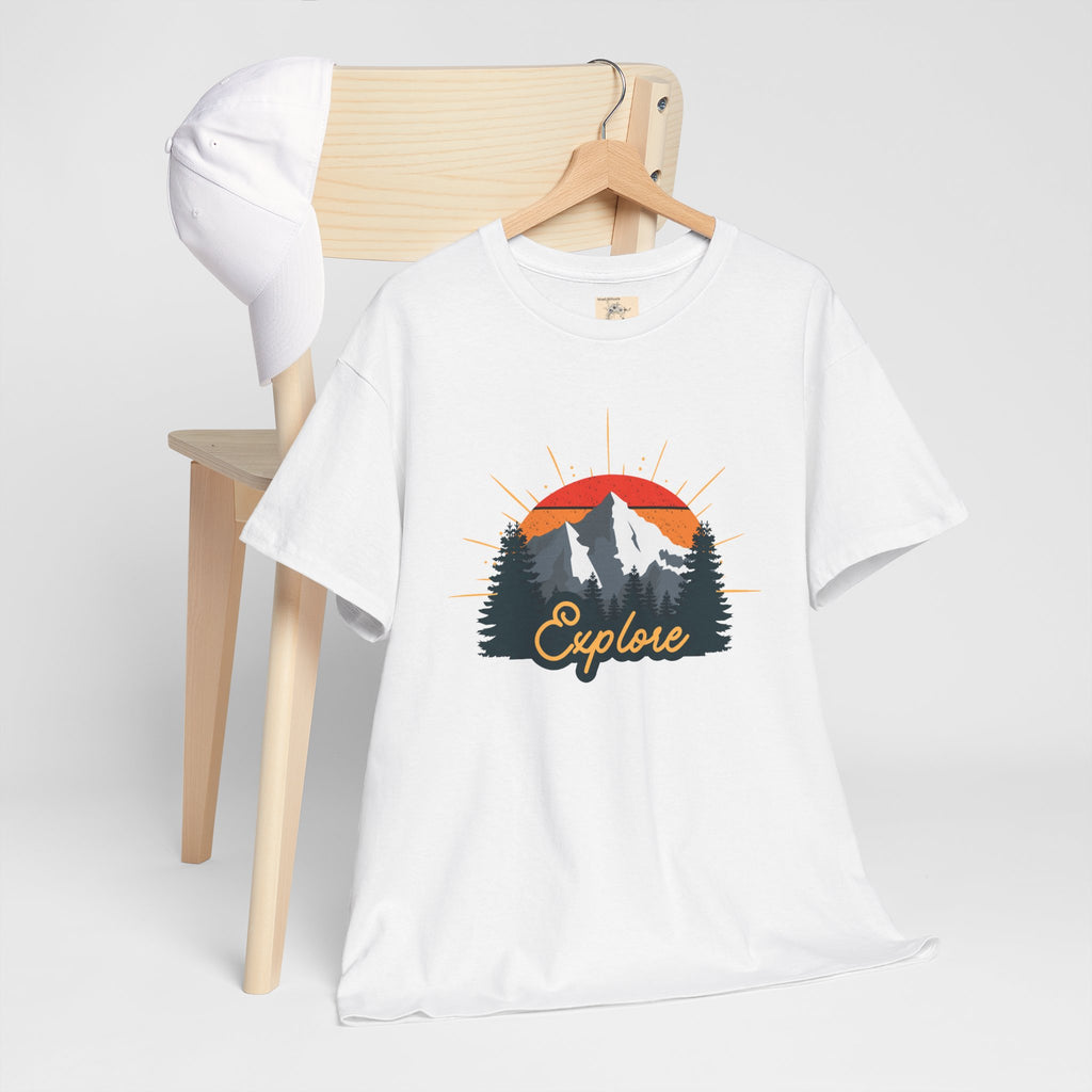 T-Shirt | Vintage Sunset 'Explore' Outdoor Adventure Shirt