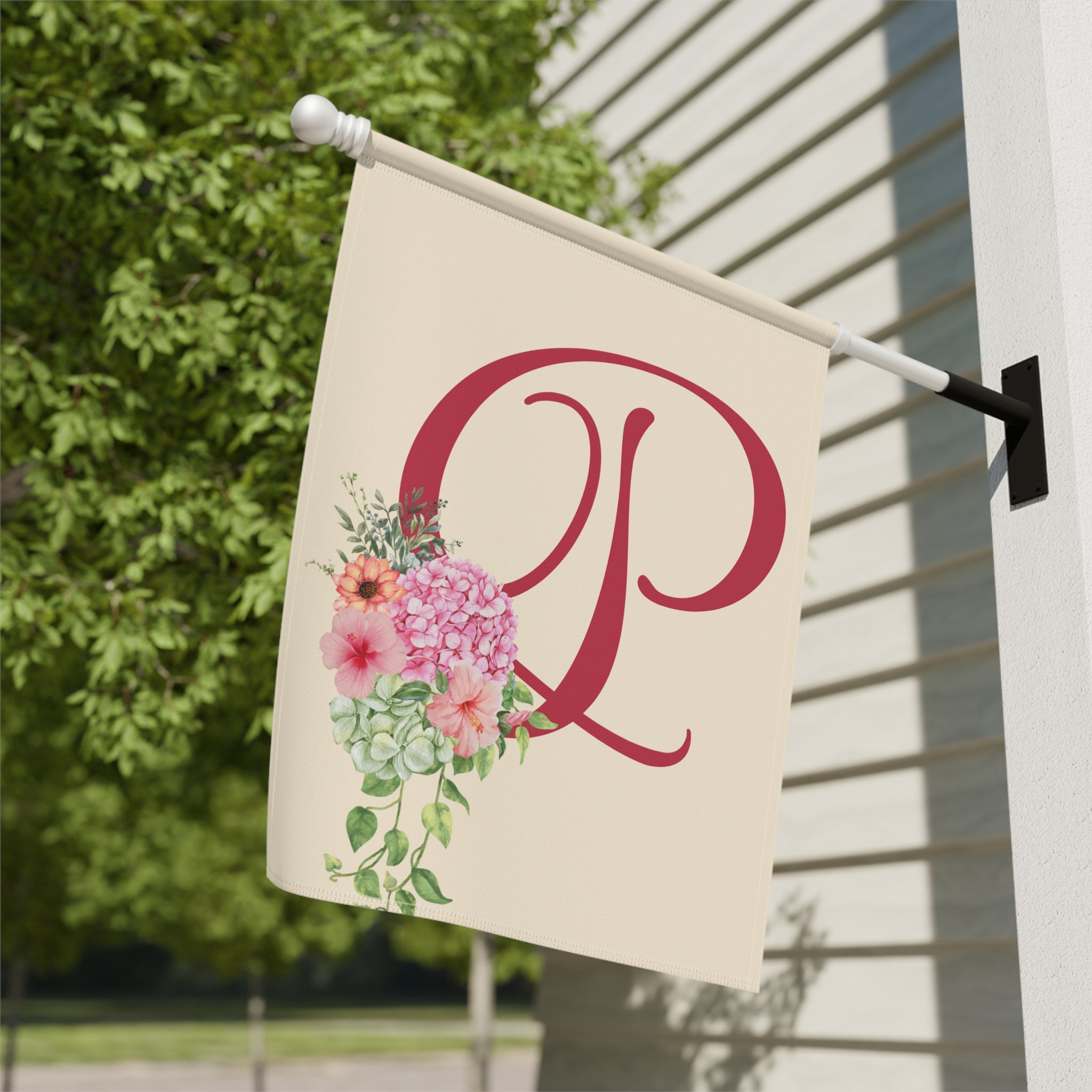 Home & Garden Banner | 'P' Monogram Vivid Elegant Garden Flag