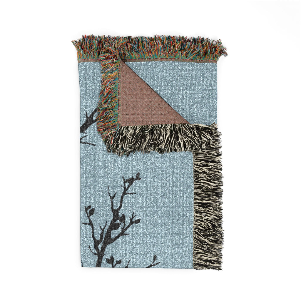 Minimalist Swinging Silhouette Throw
