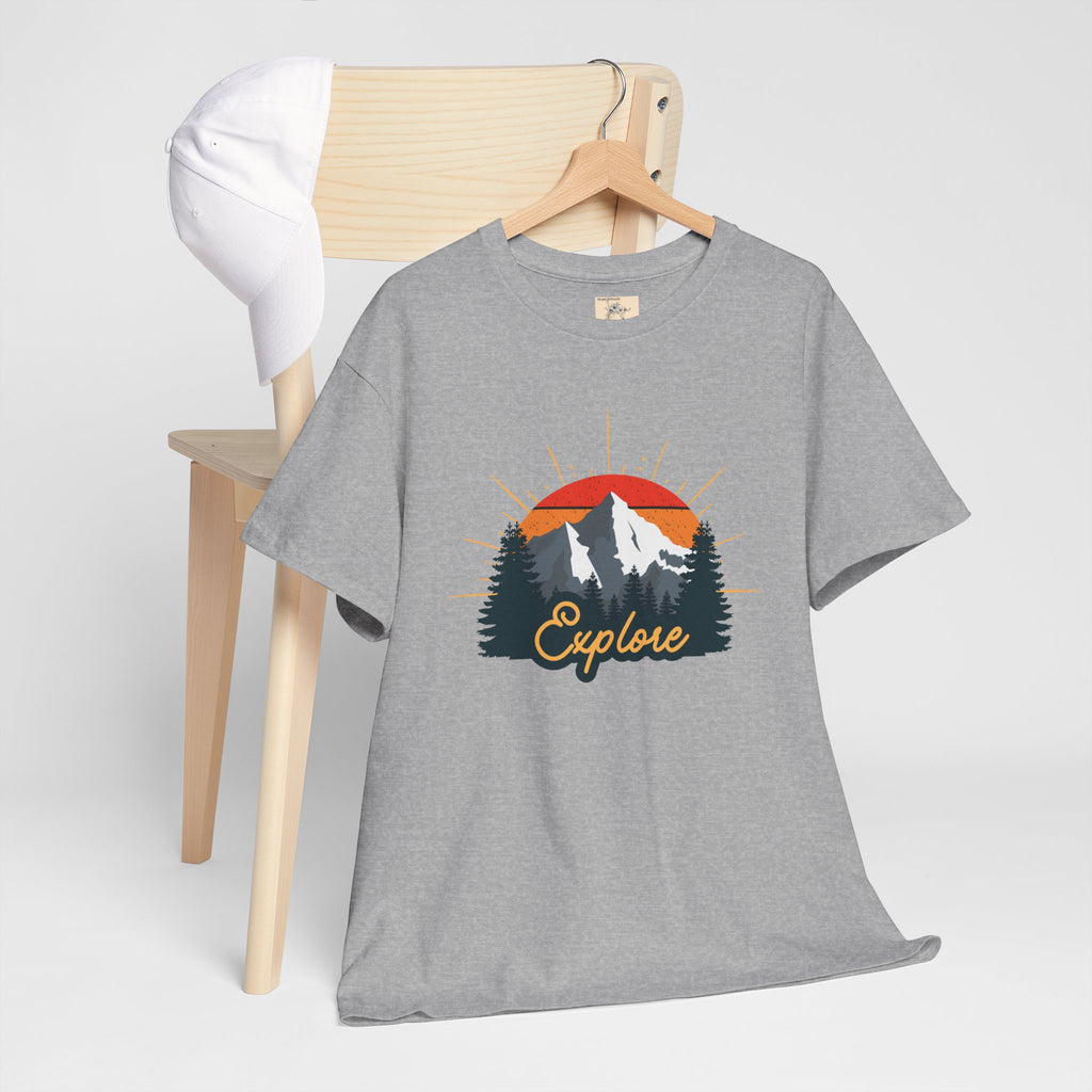 T-Shirt | Vintage Sunset 'Explore' Outdoor Adventure Shirt